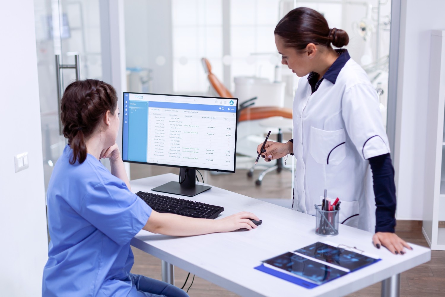 Why User Experience(UX) Defines Success in Healthcare Softwares?